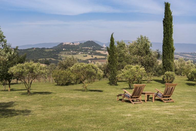 Tenuta Di Canonica โตดี ภายนอก รูปภาพ
