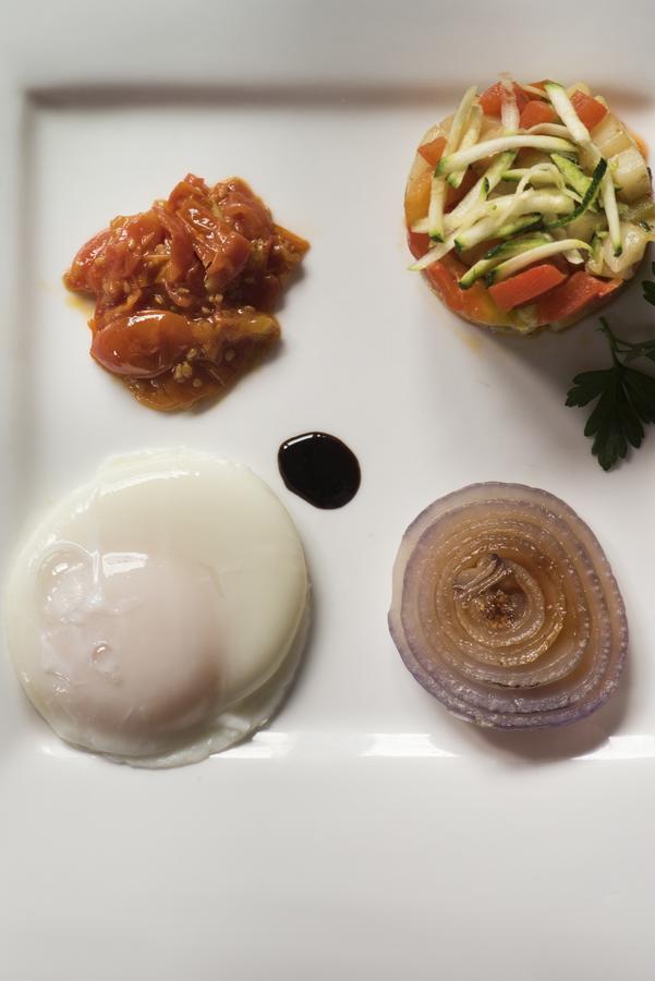 Tenuta Di Canonica โตดี ภายนอก รูปภาพ