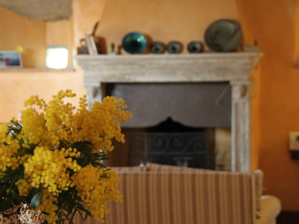 Tenuta Di Canonica โตดี ภายนอก รูปภาพ